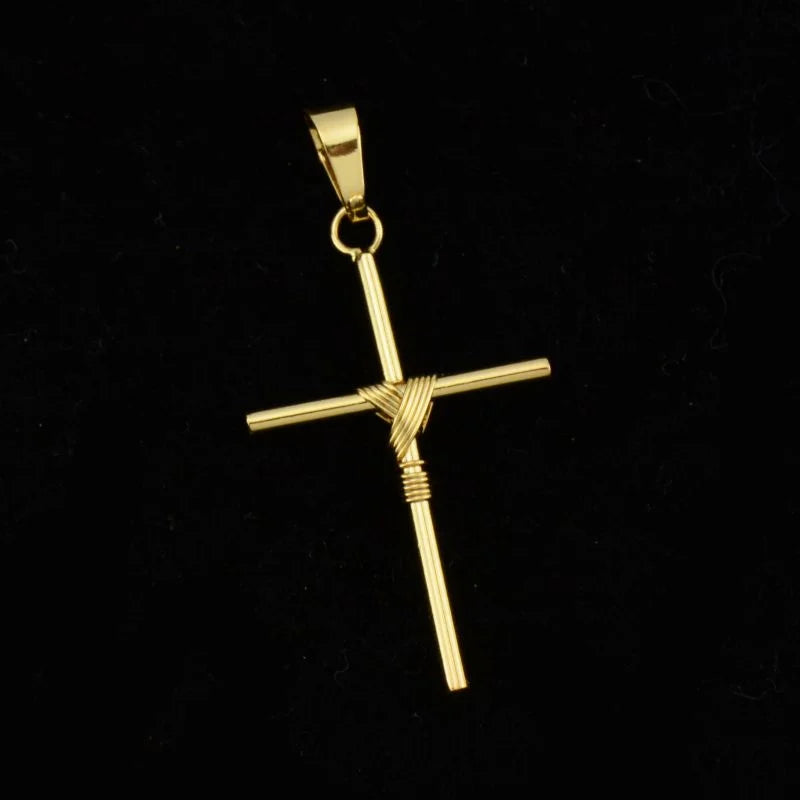 Pingente Cruz Palito Amarrada 5cm
